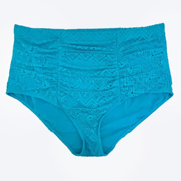 Torrid 2X Bikini Set High Neck Crochet Top & High-Rise Crochet Swim Bottom - Picture 7 of 13